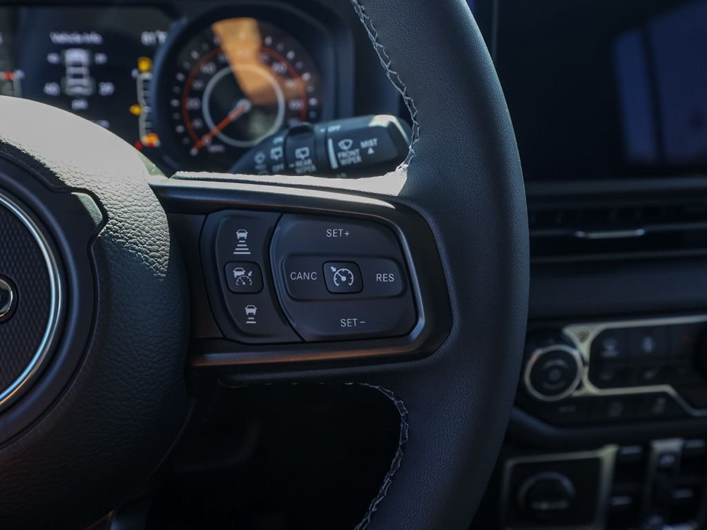 New 2026 Black Clear-Coat Exterior Paint Jeep Sport S image 26