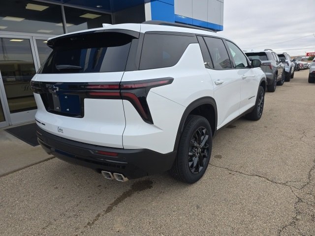 2026 Chevrolet Traverse photo 4