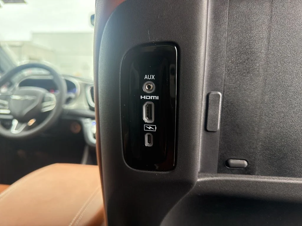 2026 Chrysler Pacifica Pinnacle - Photo 57