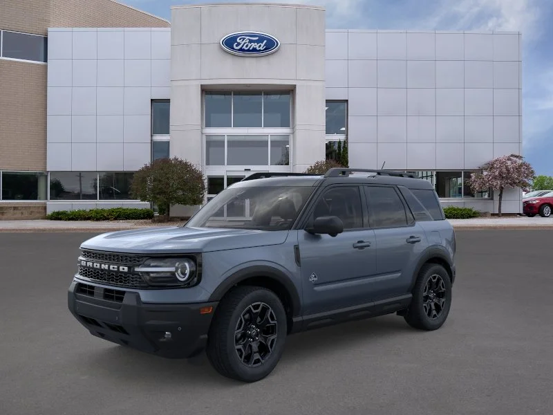 New 2025 Azure Gray Metallic Ford Outer Banks image 24