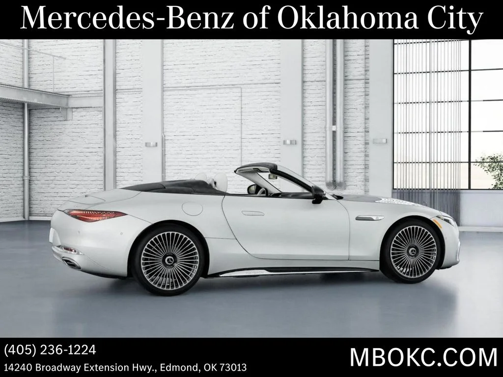 New 2026 MANUFAKTUR moonlight white magno (White Ambiance) Mercedes-Benz Maybach SL 680 image 19