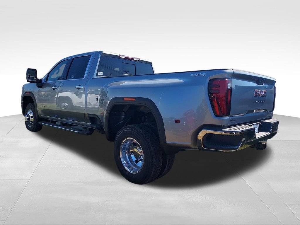 New 2026 Sterling Metallic GMC SLT DRW image 3