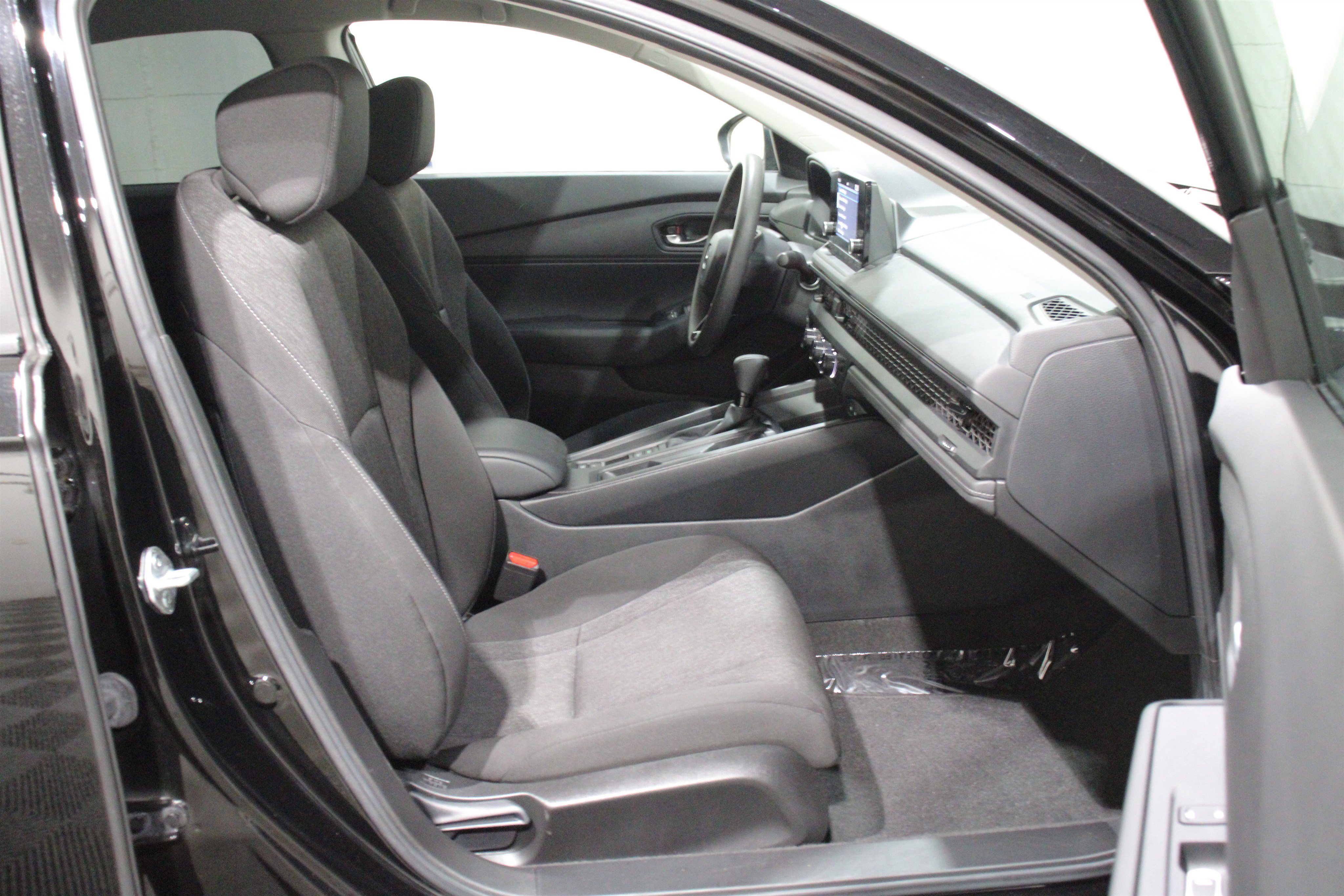 Used 2023 Crystal Black Pearl Honda LX image 24