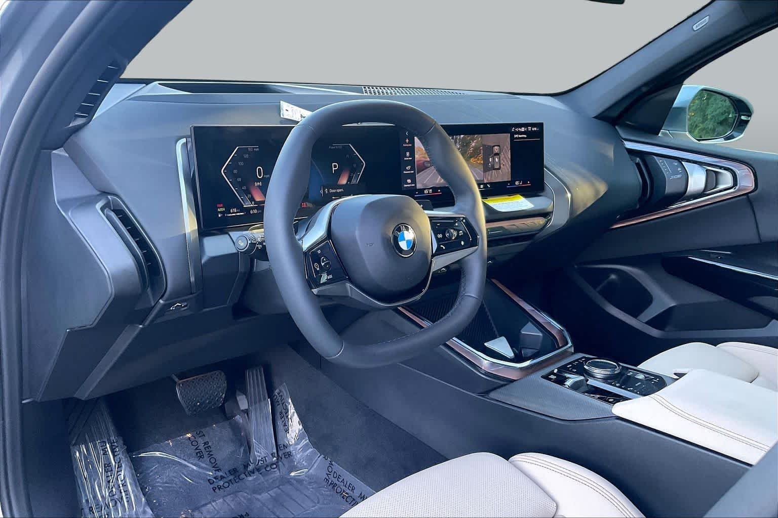 New 2026 Skyscraper Grey Metallic BMW 30 xDrive image 8