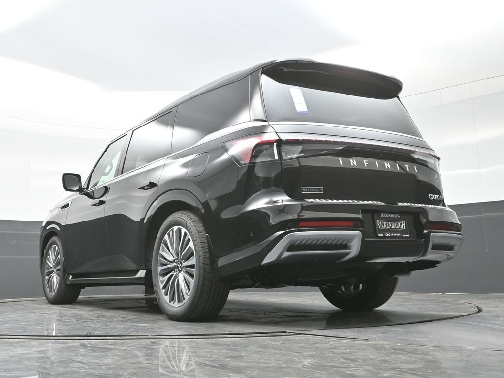 New 2026 Black INFINITI LUXE image 37