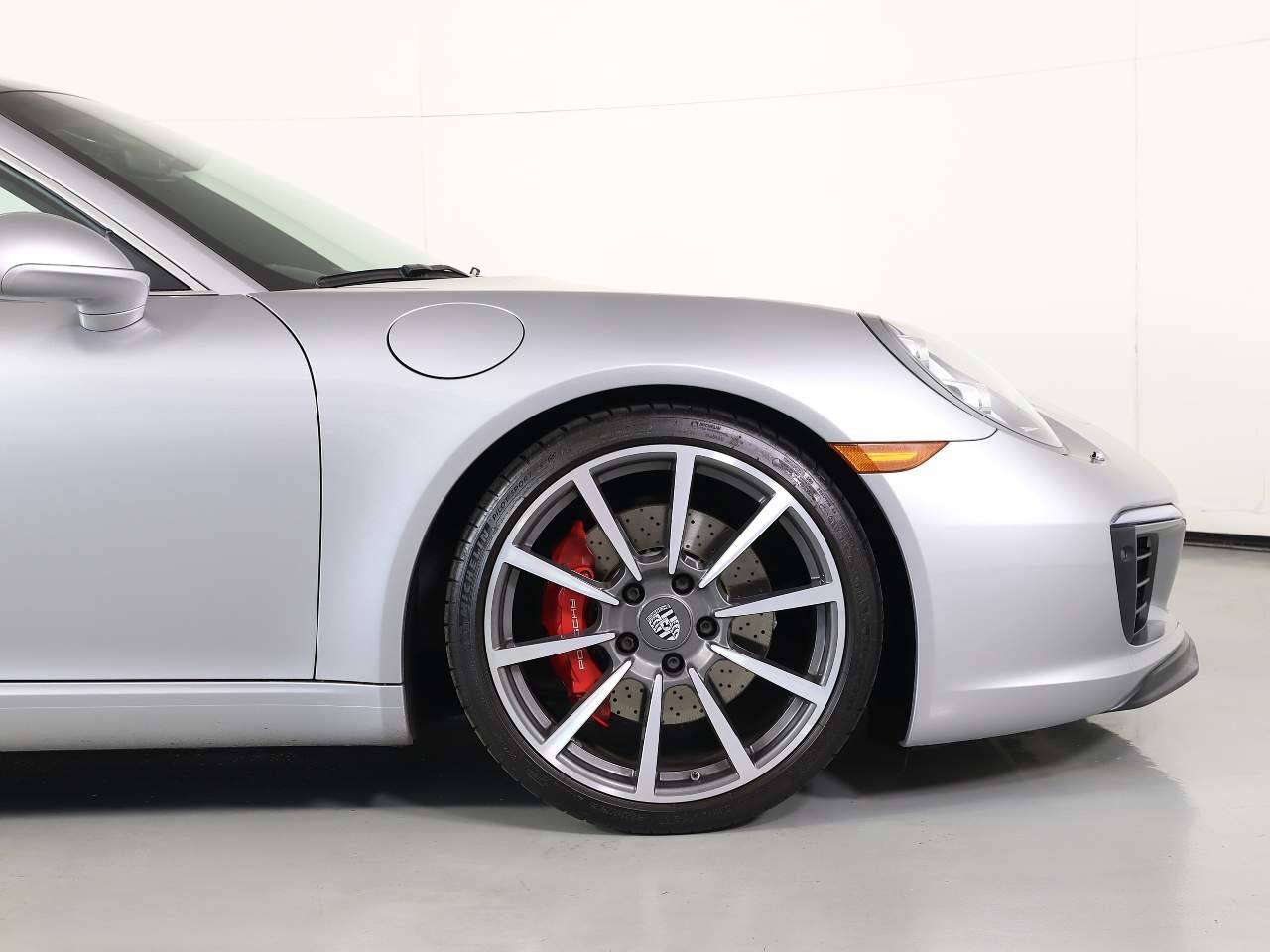 Used 2017 Silver Metallic Porsche Carrera S image 11