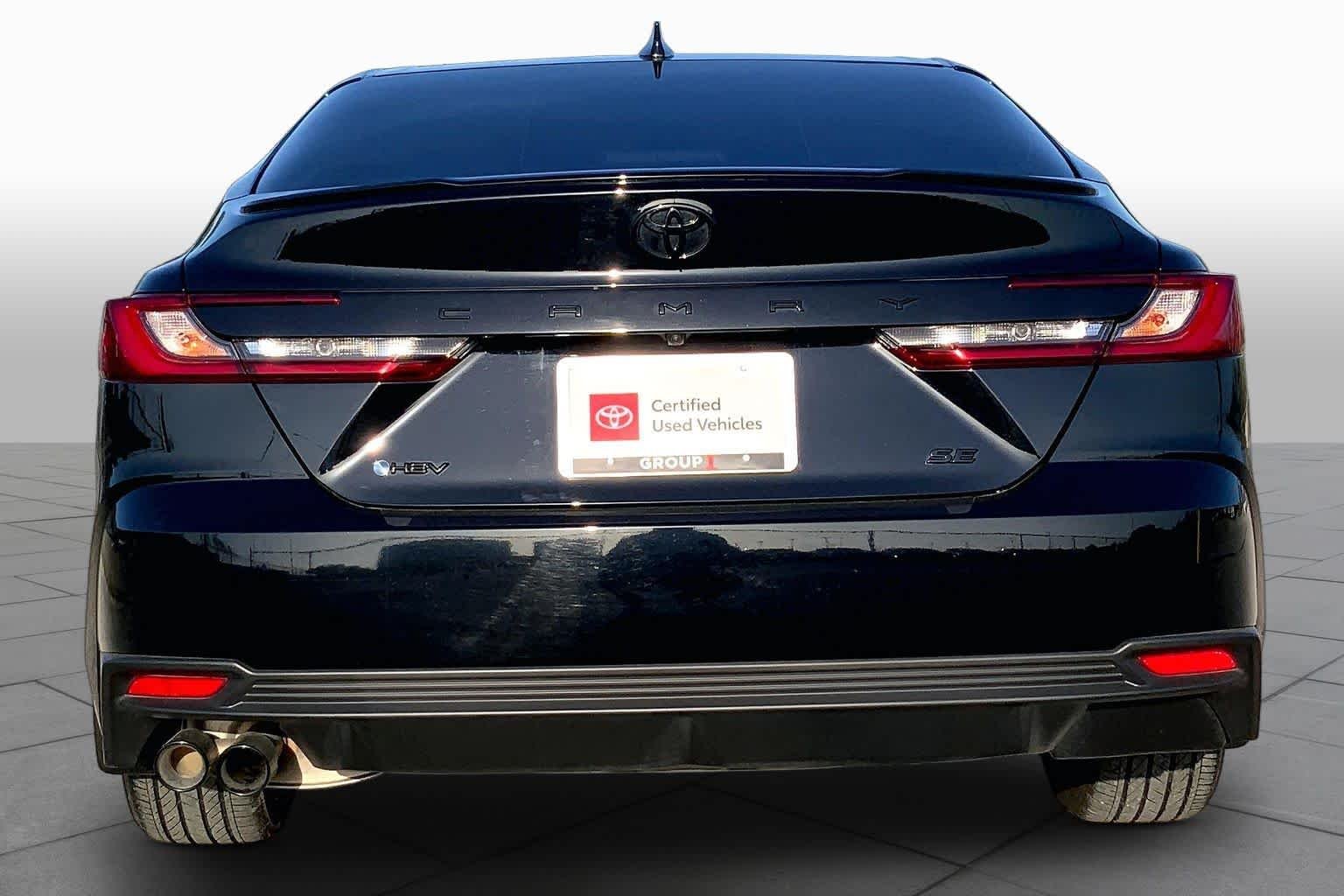 Used 2026 Midnight Black Metallic Toyota SE image 5