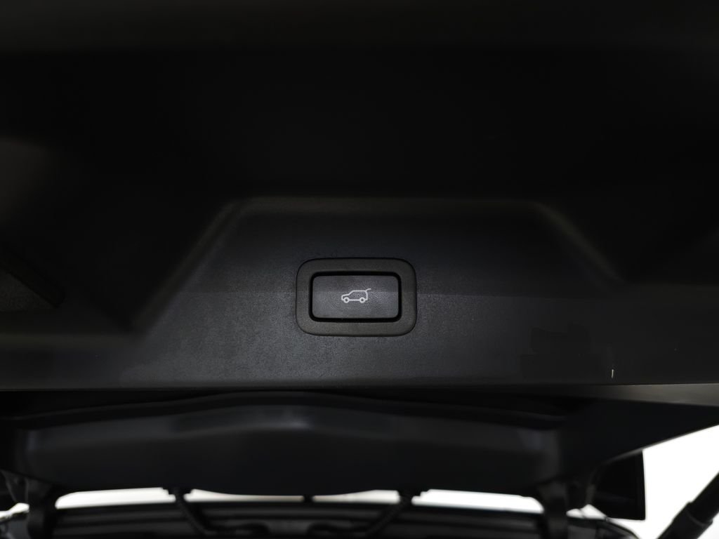 Used 2021 Santorini Black Metallic Land Rover Westminster image 7