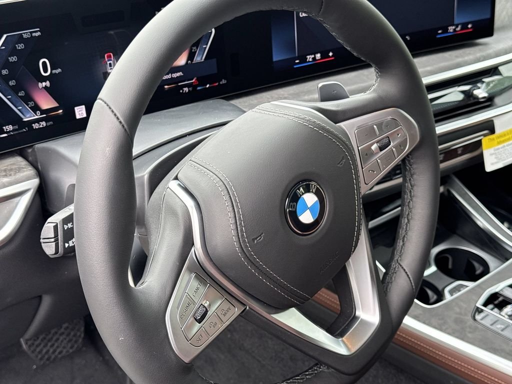 New 2027 Mineral White Metallic BMW xDrive40i image 11