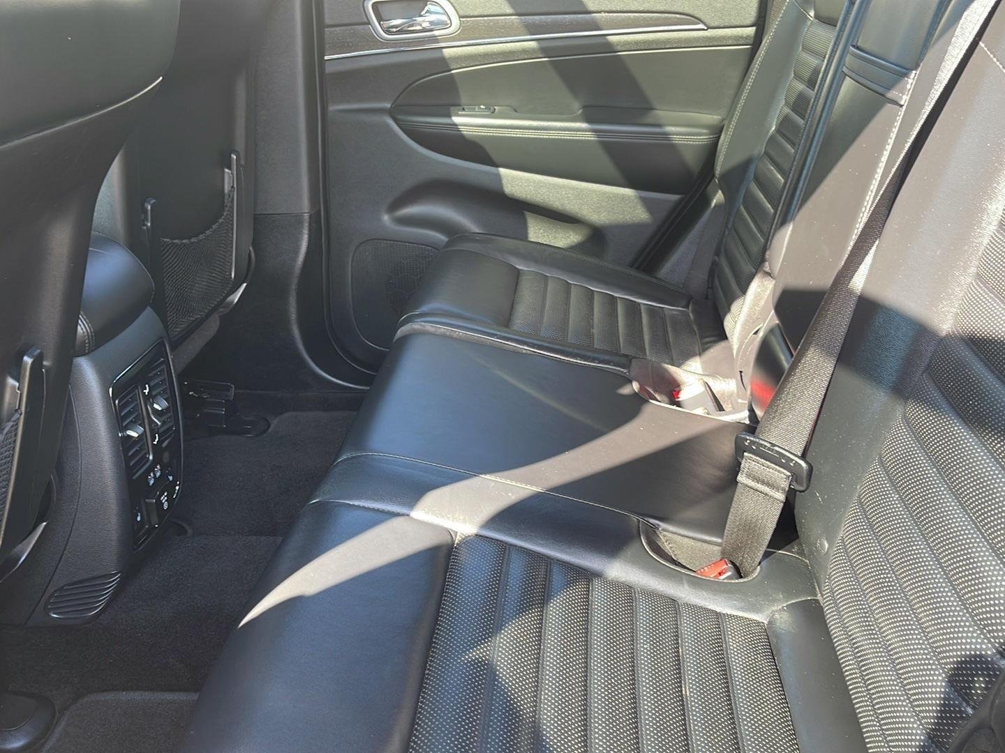 Used 2018 Diamond Black Crystal Pearlcoat Jeep Sterling Edition image 12