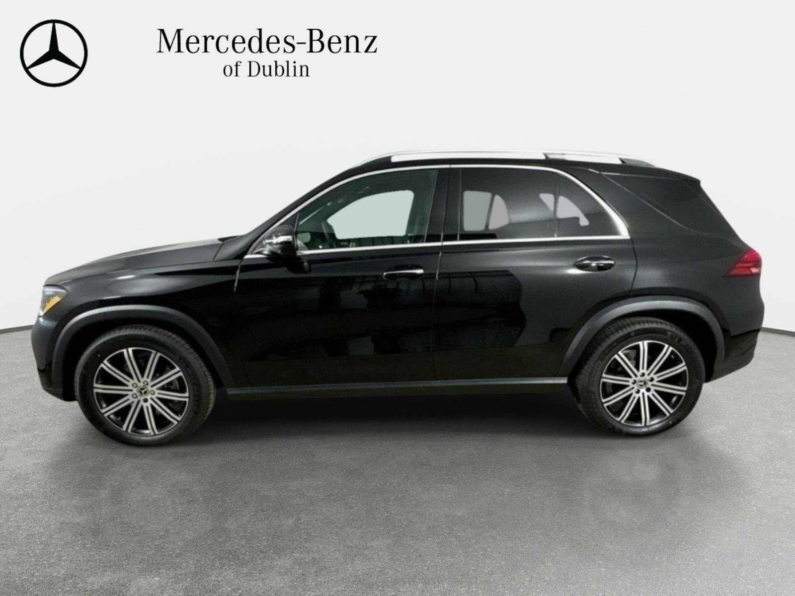 Used 2026 Obsidian Black Metallic Mercedes-Benz GLE 350 image 8