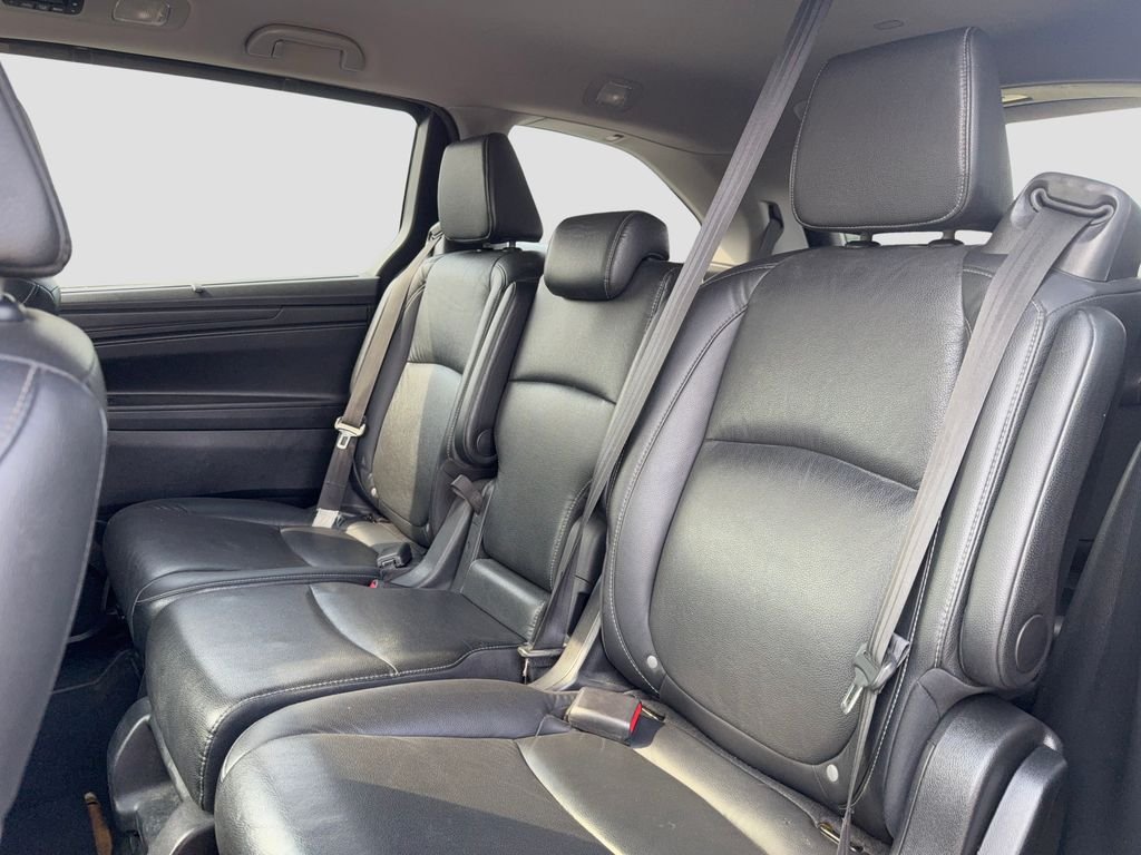 Used 2022  Honda EX-L image 20