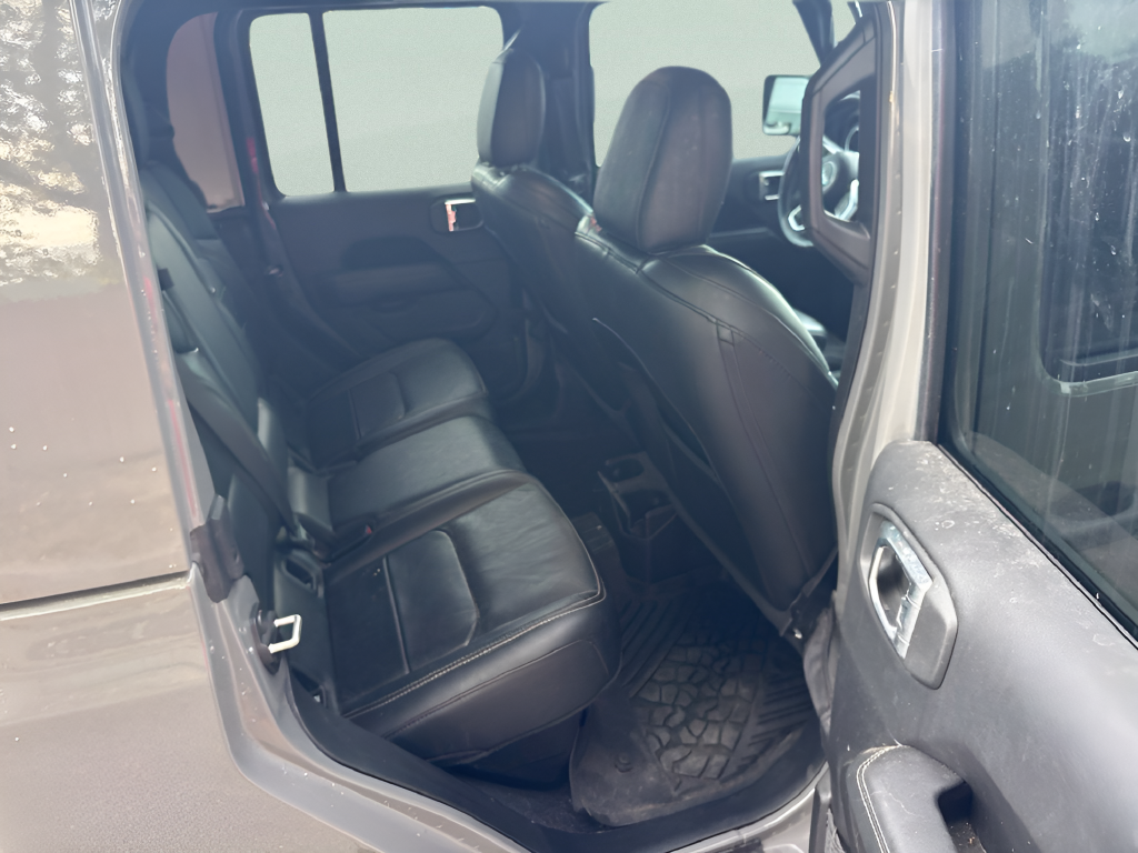 Certified Used 2021 Gray Jeep Overland image 11
