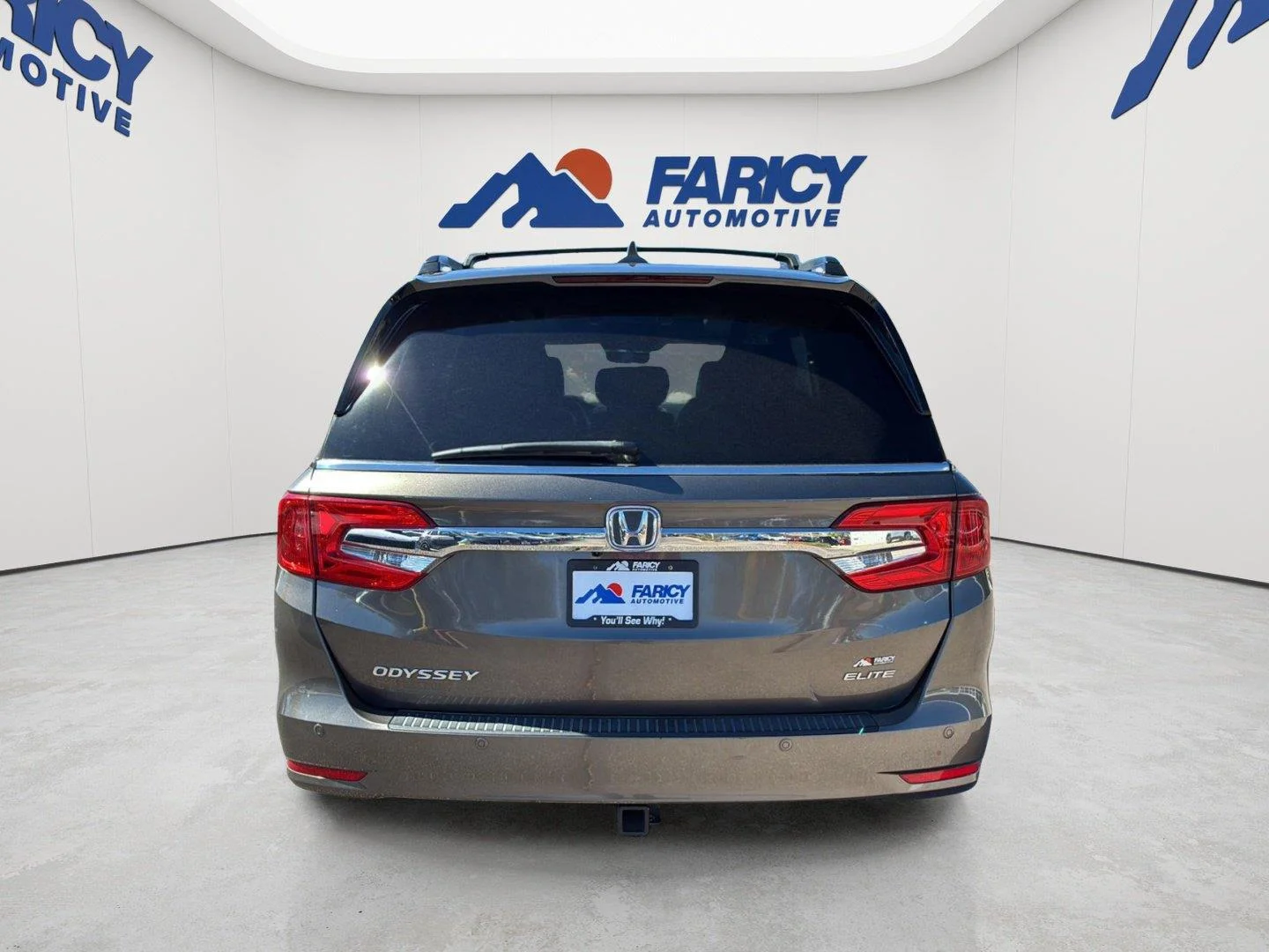 Used 2018 Pacific Pewter Metallic Honda Elite image 6