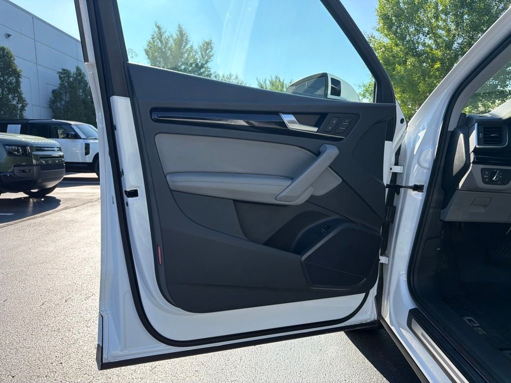 Used 2019 Ibis White Audi 2.0T Premium Plus image 15