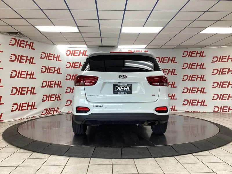 Used 2019 White Kia LX image 6