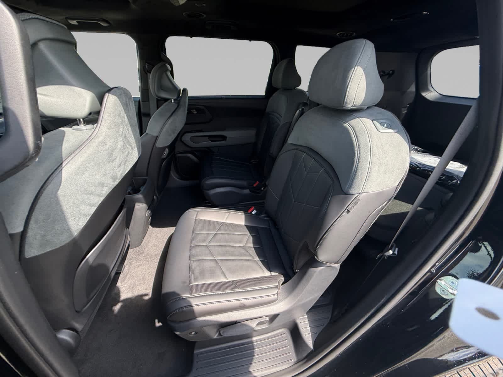 New 2027 Ebony Black Kia X-Line SX-Prestige image 22