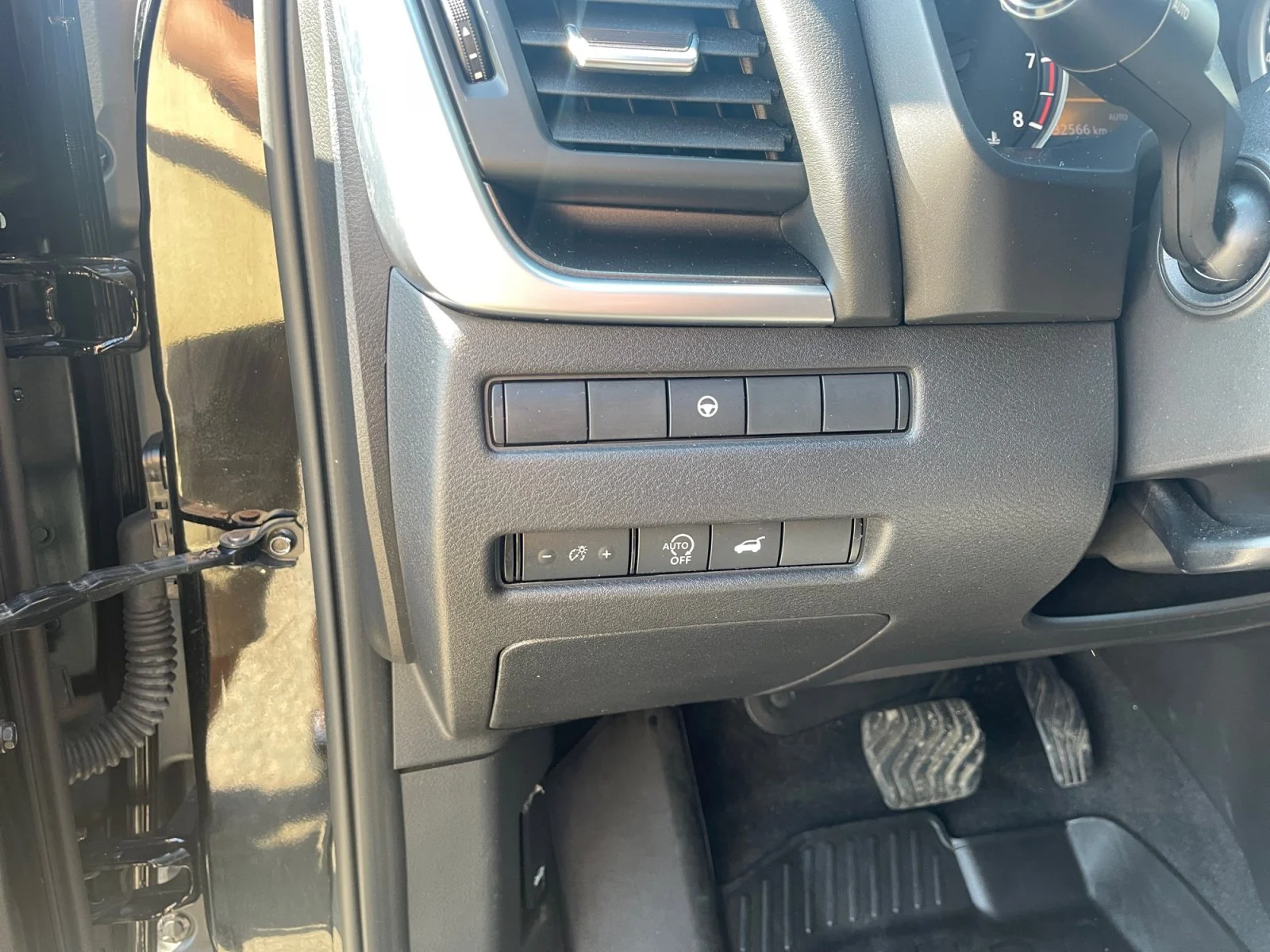 Used 2024 Black Nissan SV Moonroof AWD image 16