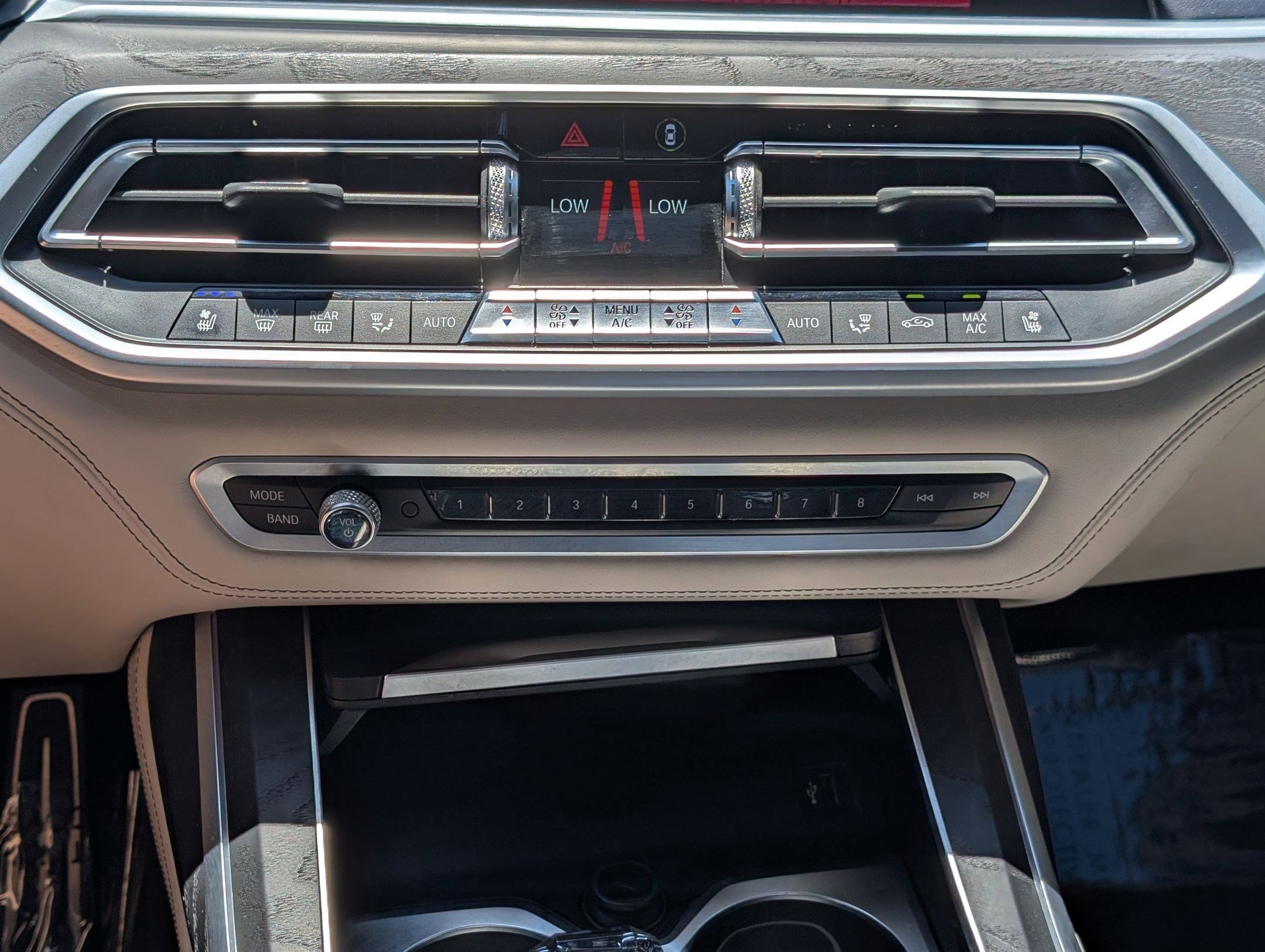 2019 BMW X7 50i - Photo 19