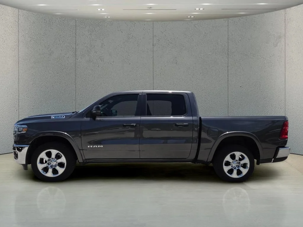 Certified Used 2025 Granite Crystal Metallic Clearcoat Ram Big Horn image 9
