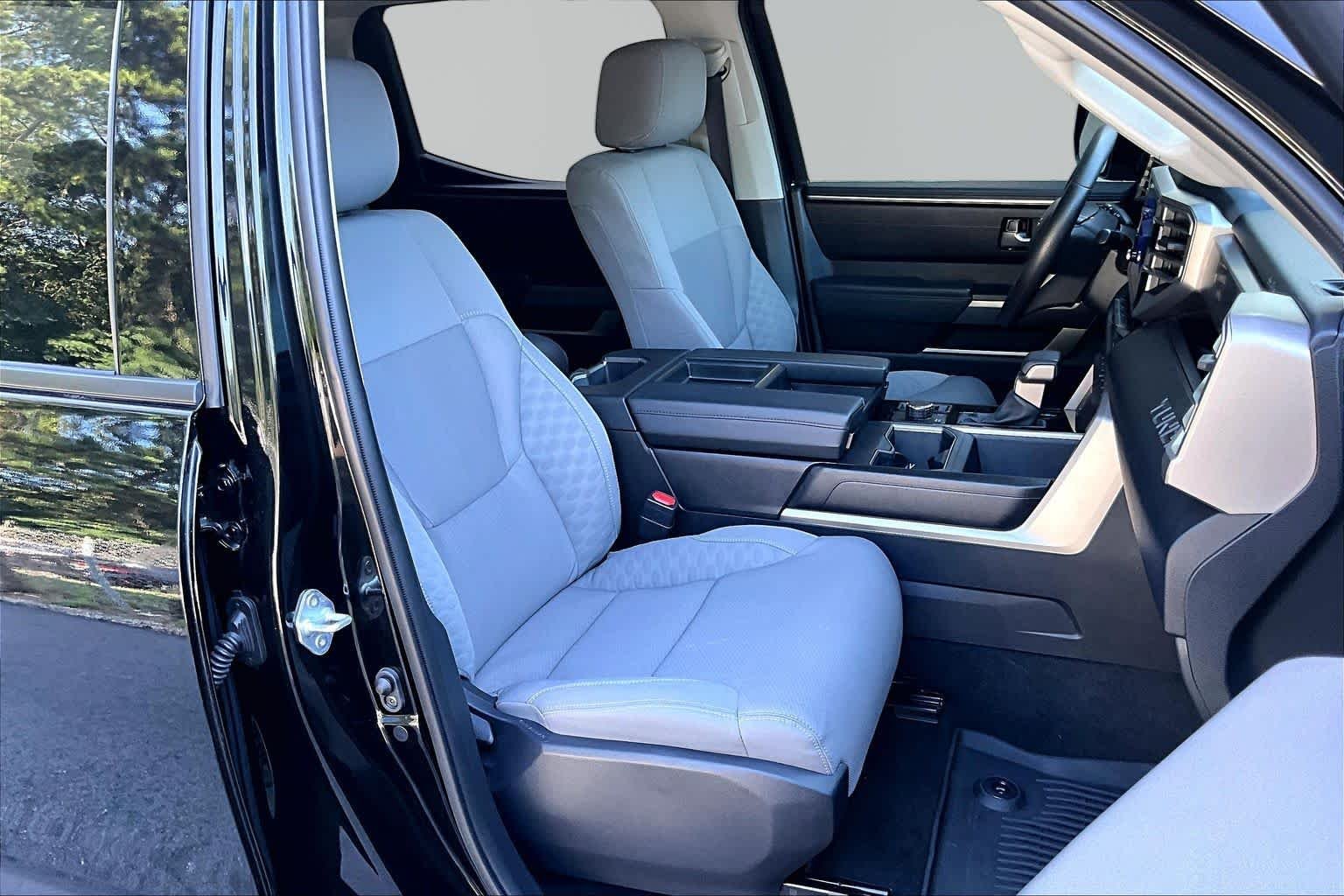 Used 2023 Midnight Black Metallic Toyota SR5 image 9