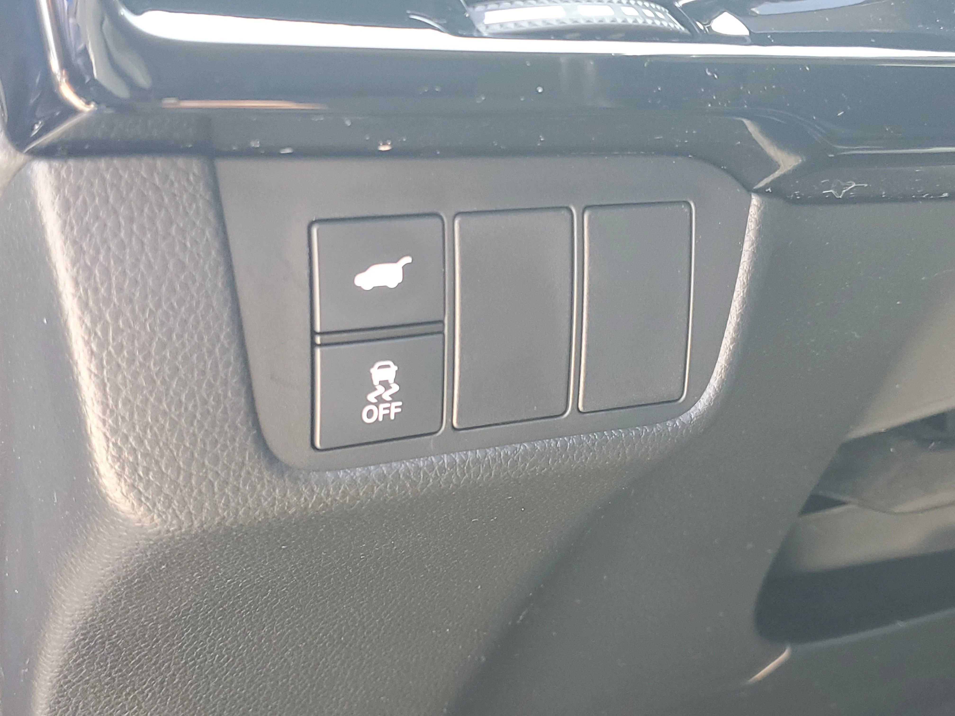 Used 2024 Sparkle Silver Honda EX-L image 23