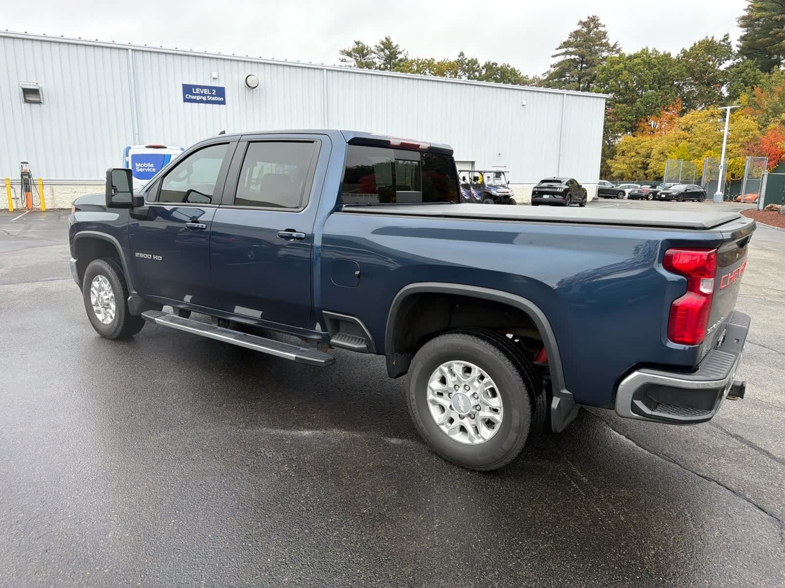 Used 2020 Northsky Blue Metallic Chevrolet LT image 10