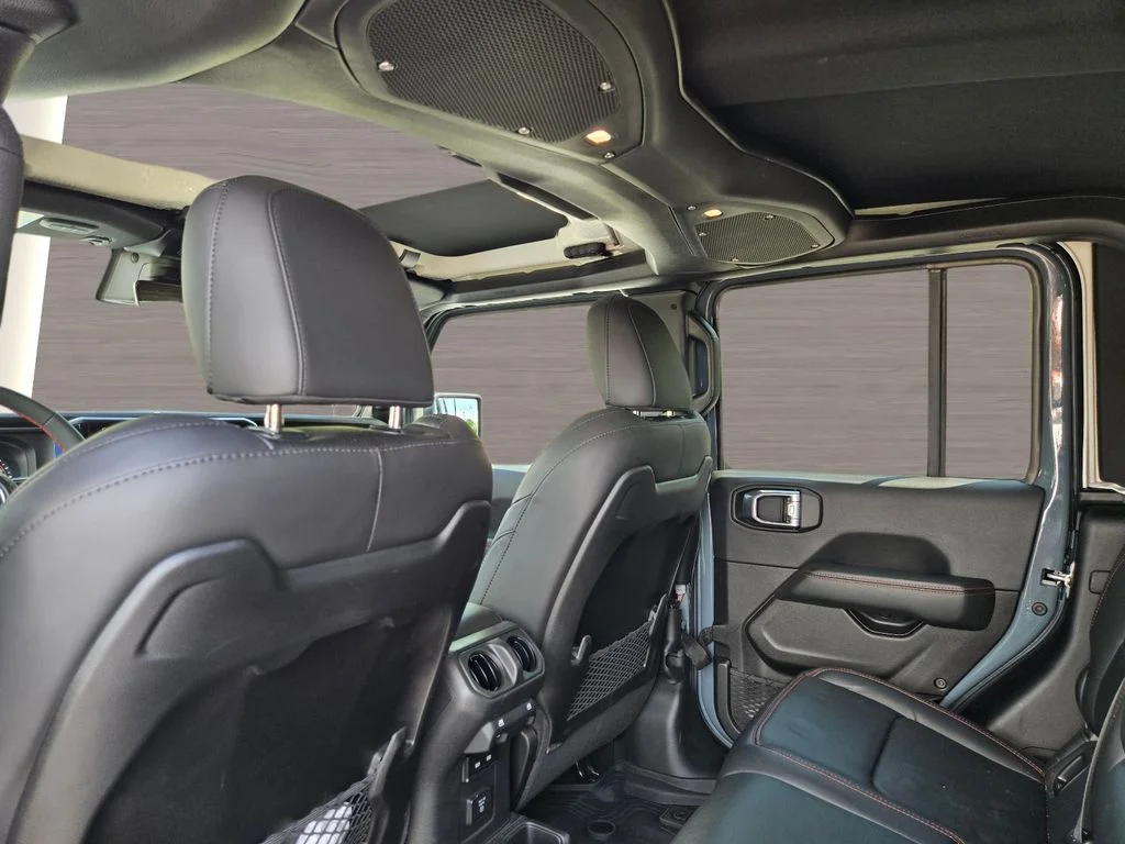 Used 2024 Gray Jeep Rubicon image 14