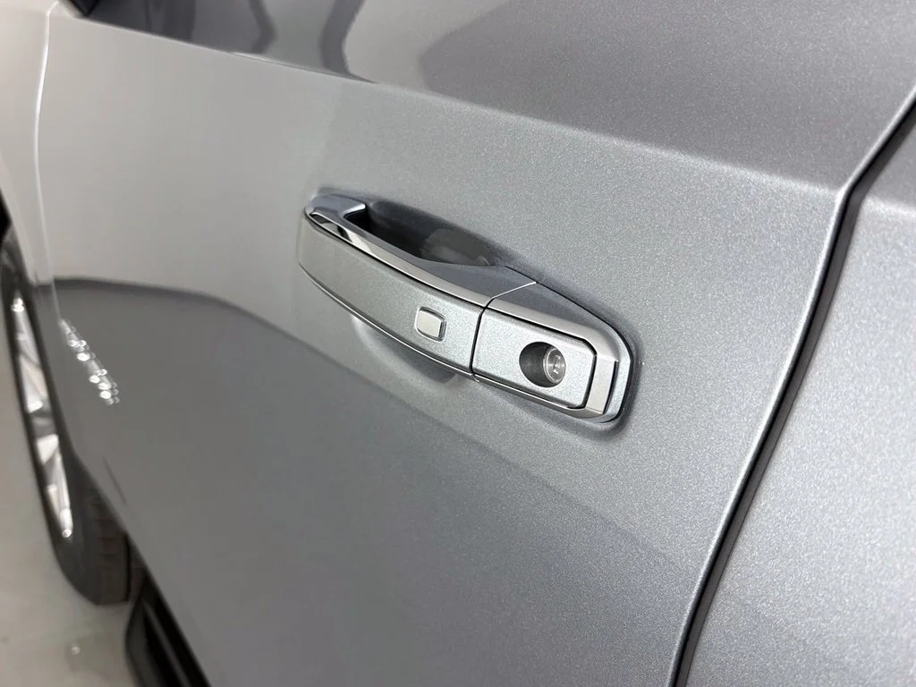 2027 Chevrolet Tahoe Premier - Photo 14