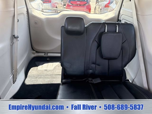 2023 Chrysler Pacifica Hybrid Touring L - Photo 17