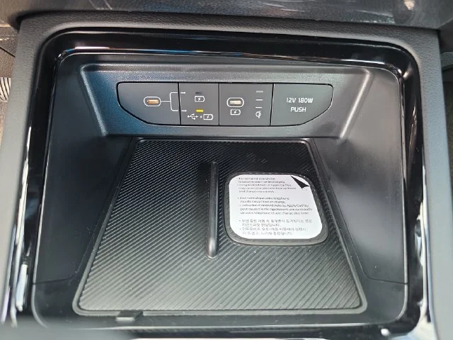 2026 Kia Sportage EX Hybrid - Photo 9