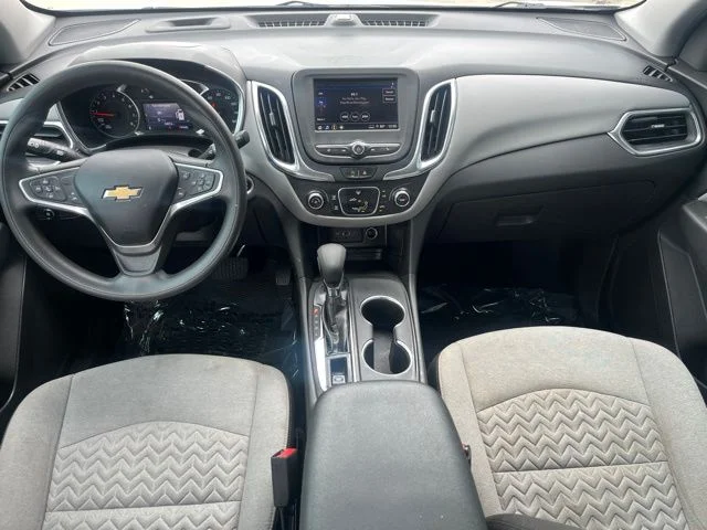 Used 2022 White Chevrolet LS image 12