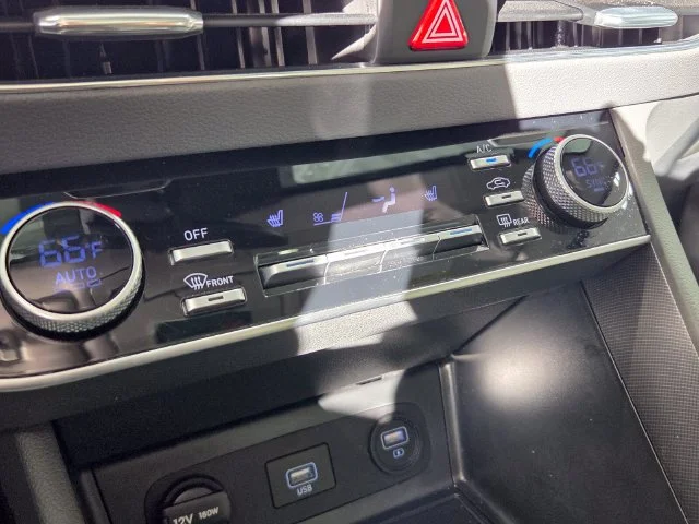 Used 2023 Gray Hyundai SEL image 19
