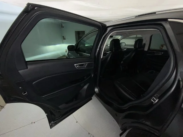 Used 2020 Gray Ford SEL image 22