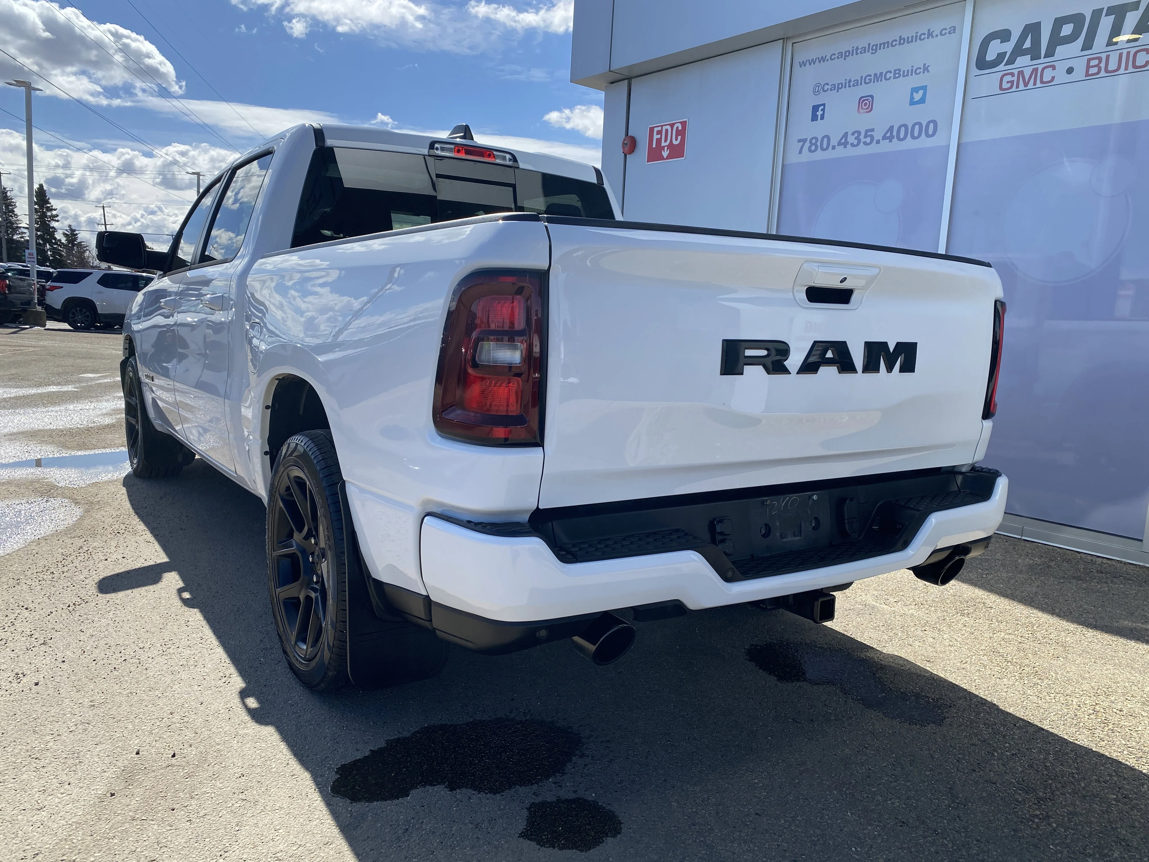 Certified Used 2025 White Ram Sport * PANORAMIC SUNROOF * FULL LEATHER * 360 CAMERA * image 3