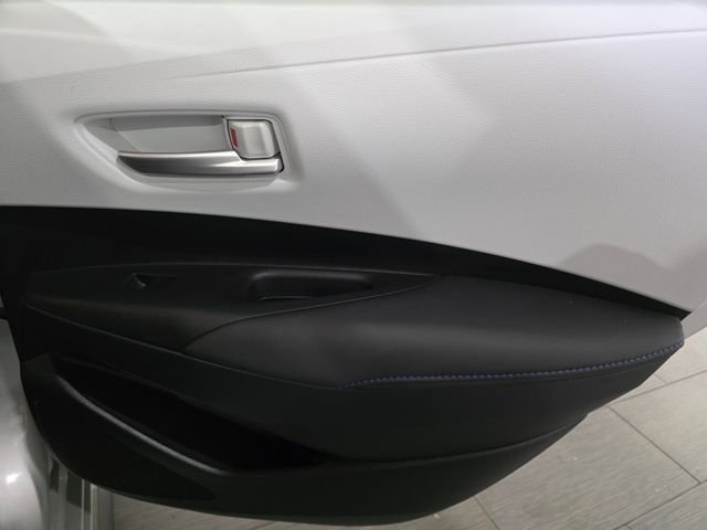 Certified Used 2022 Silver Toyota SE image 14