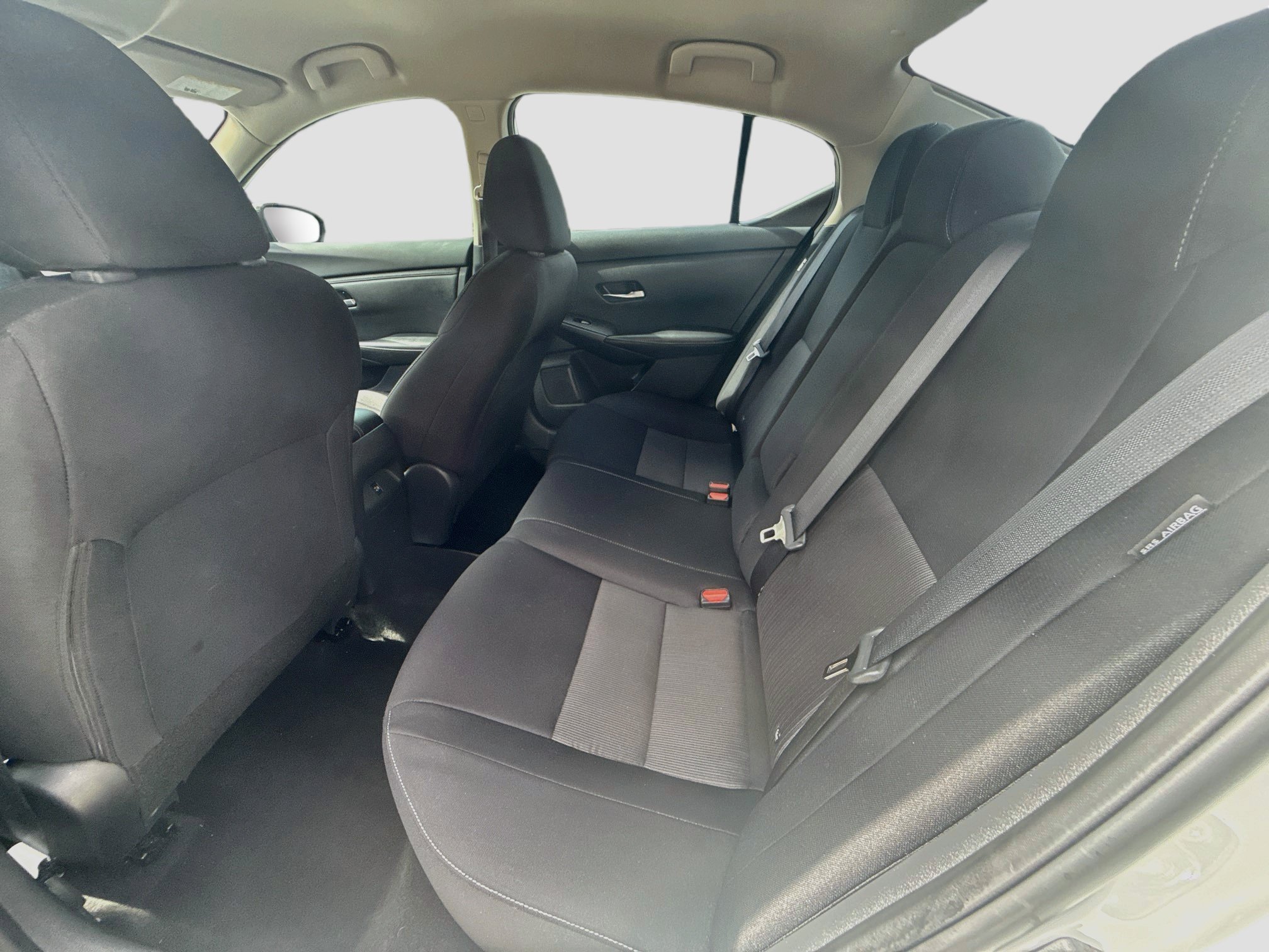 Used 2022 Aspen White TriCoat Pearl Nissan SV image 20