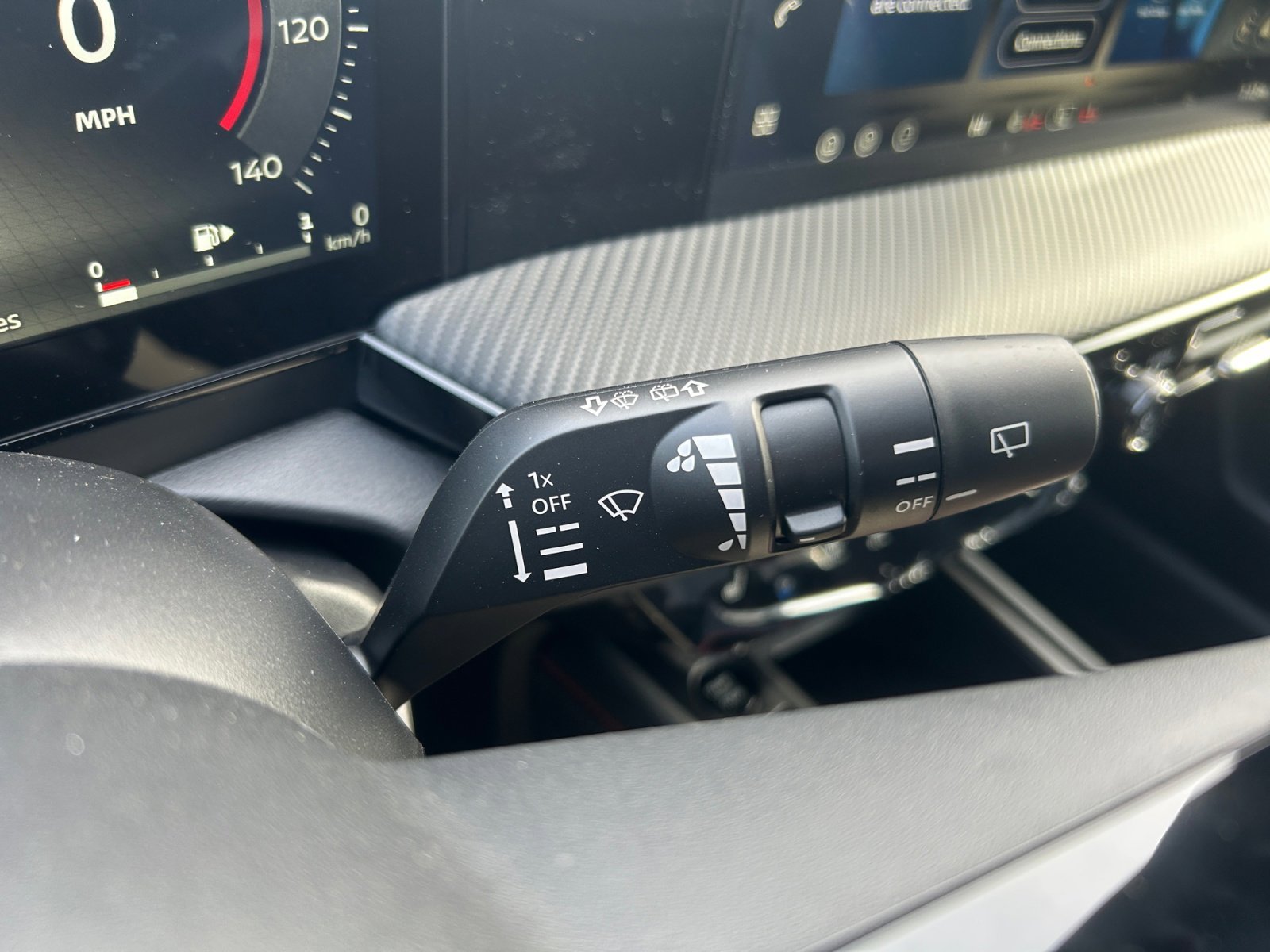 2026 Nissan KICKS SR AWD - Photo 21