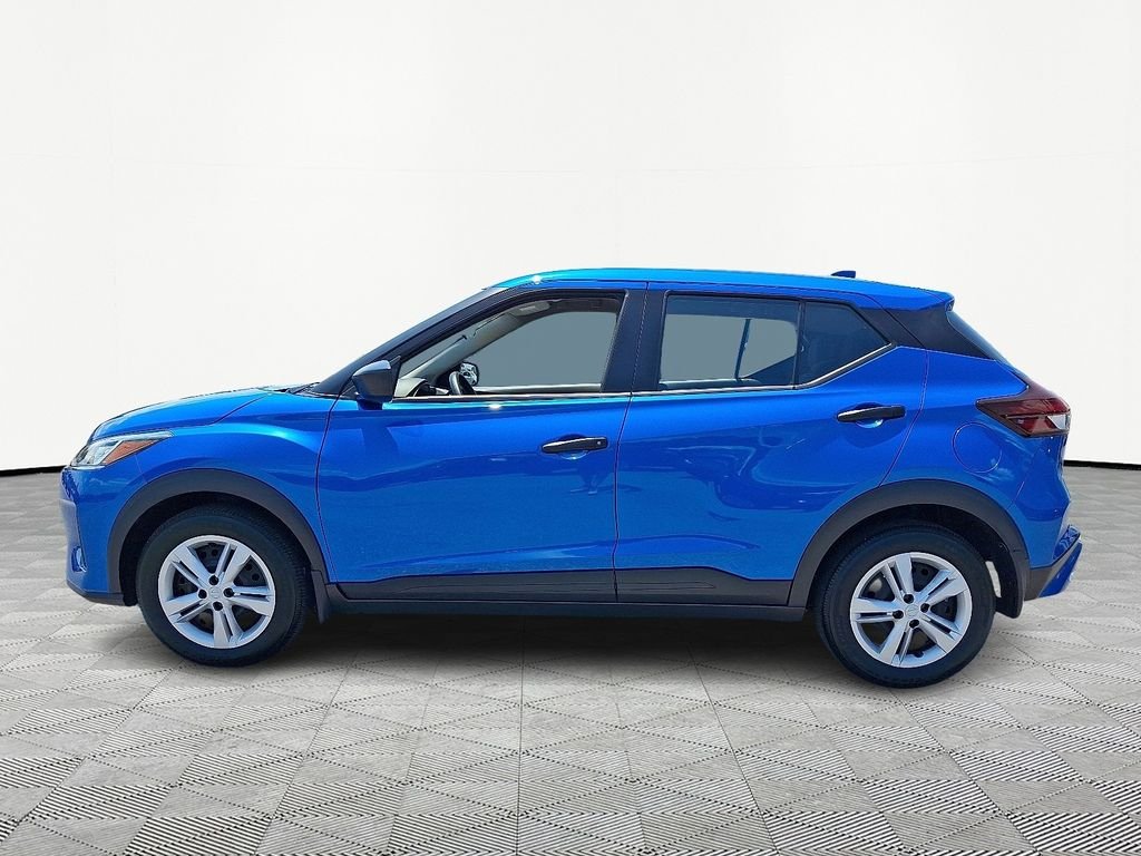 Used 2025 Blue Nissan S image 4