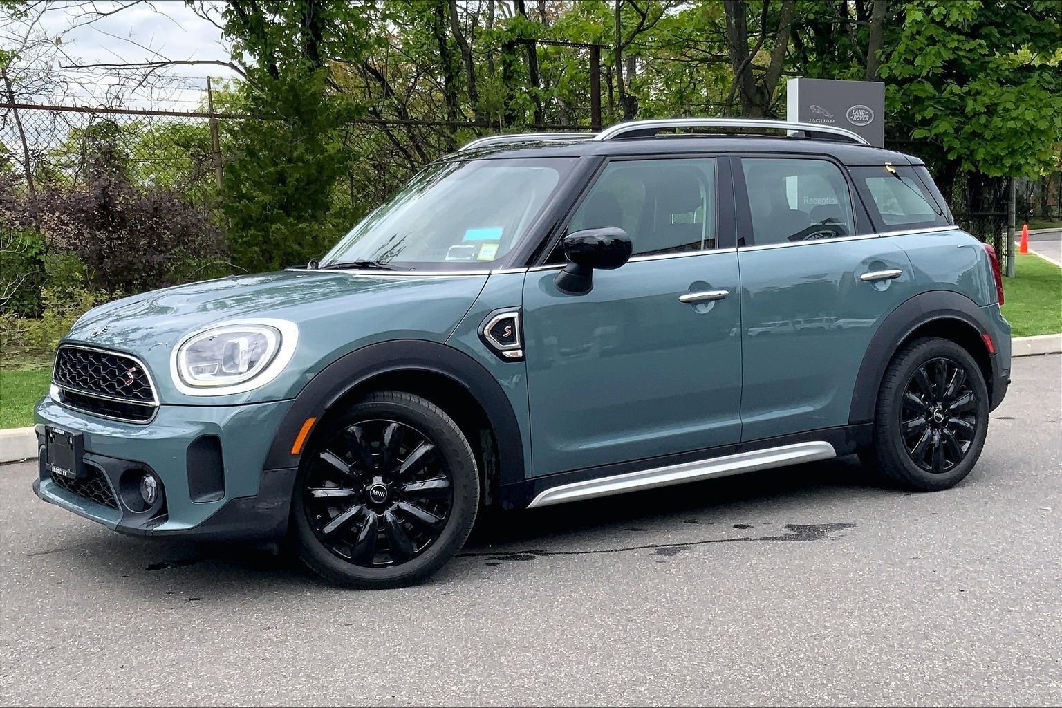 2022 MINI Countryman Cooper S's photo
