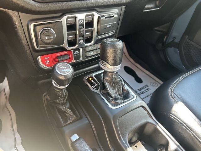 2024 Jeep Gladiator Jeep Beach - Photo 29