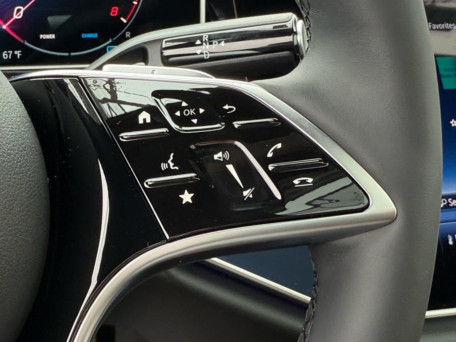 New 2026 Graphite Grey Metallic Mercedes-Benz E 350 image 21