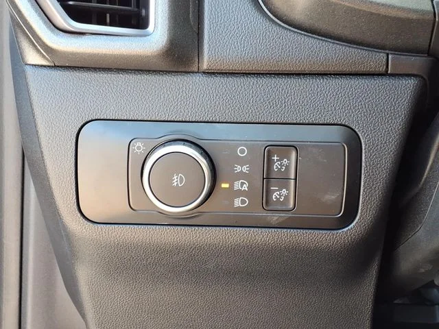 New 2026 Space White Metallic Ford Outer Banks image 15
