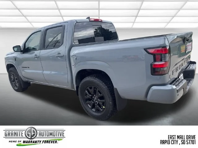 New 2027 Boulder Gray Pearl Nissan Crew Cab SV image 3