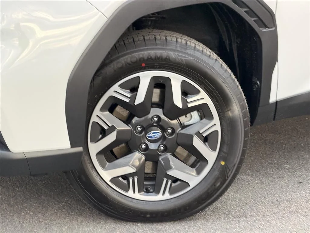 Used 2026 White Subaru Base image 22