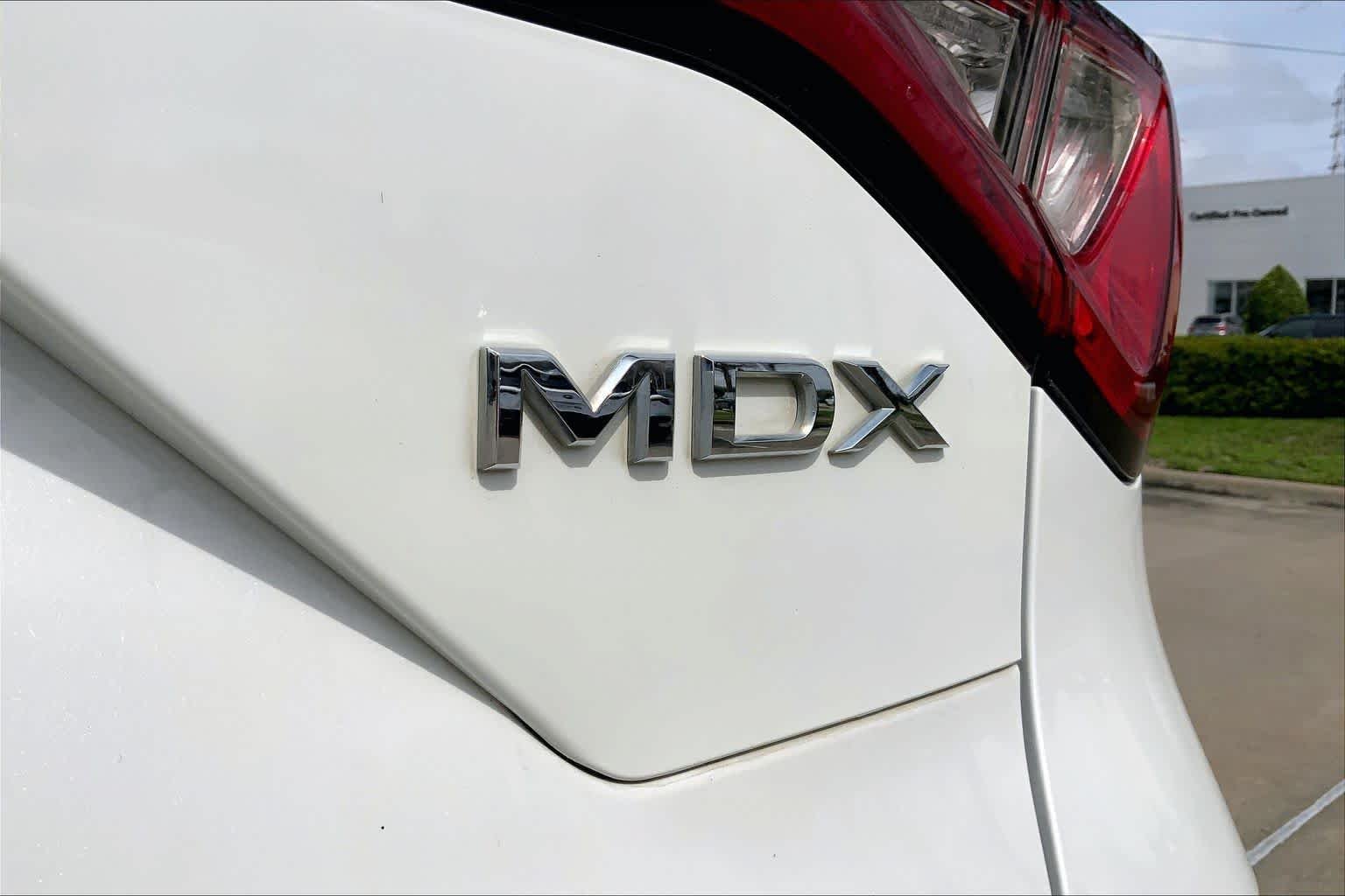 Used 2024 Platinum White Pearl Acura w/Technology Package image 38