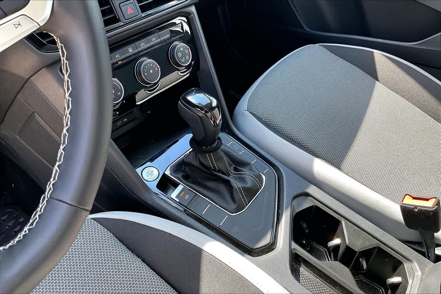 Used 2023 Pyrite Silver Metallic Volkswagen S image 29