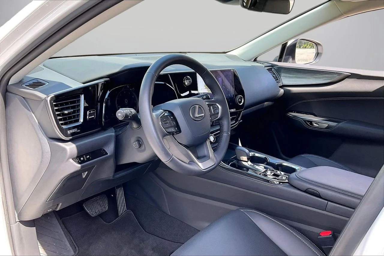 Used 2025 White Lexus 250 Premium image 20