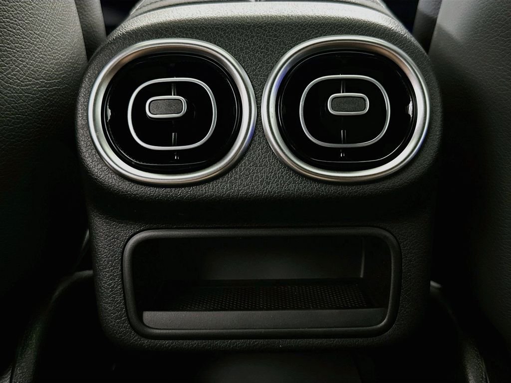 New 2027 Polar White Mercedes-Benz GLC 300 image 27