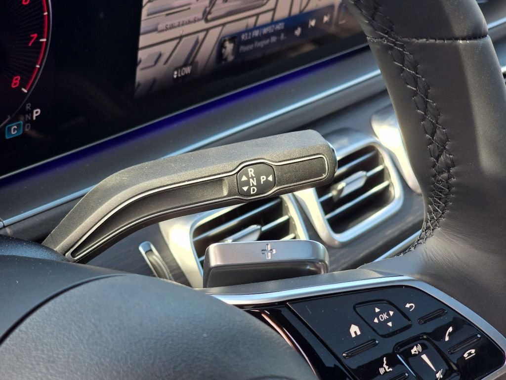 New 2026 Black Mercedes-Benz GLS 450 image 21